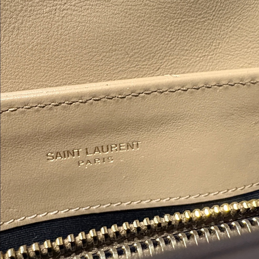 Saint Laurent Beige Quilted Shoulder Bag - Picture 11 of 11